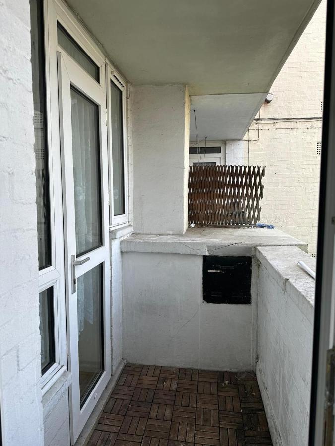 Spacious 2 Bed Flat Barking  Exteriér fotografie